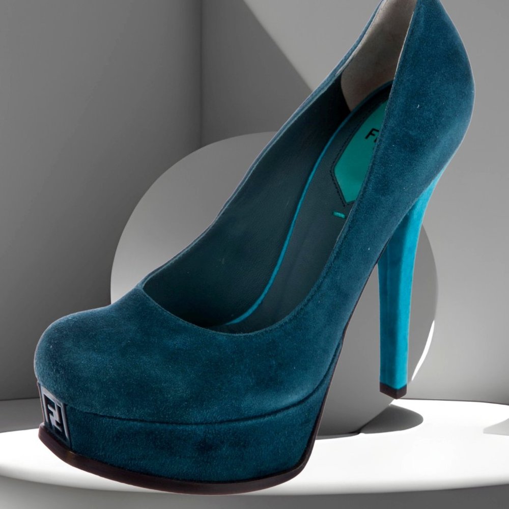 FENDI Logo Suede Platform Pumps
